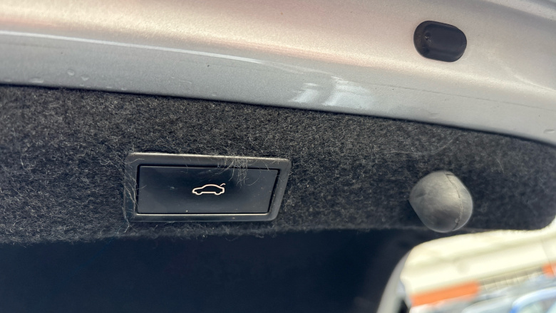 Skoda Octavia 2.0 TSI vRS 5dr Petrol Hatchback